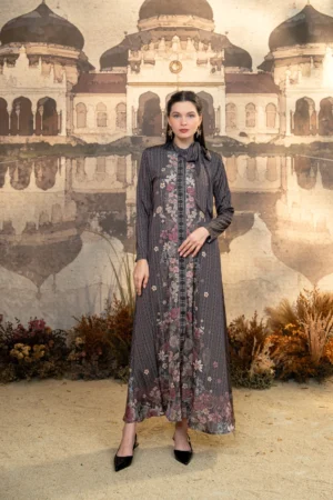 Meutia Dress in Charcoal Black