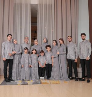 MOUNTAIN RAYA SERIES - ASHGREY