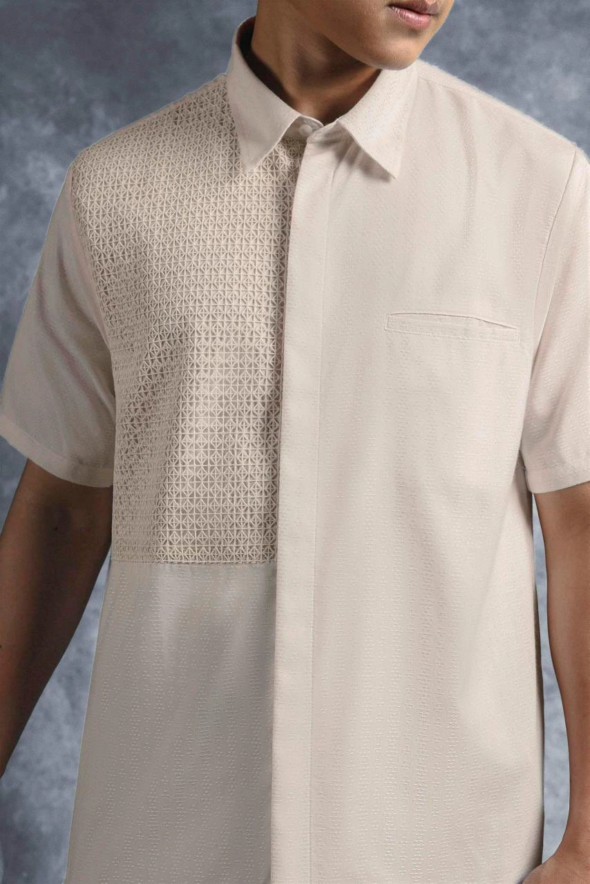 Kemeja Elok Brokat Lengan Pendek Palem - Gambar 2