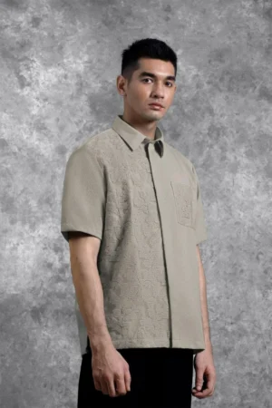 Kemeja Brukat Saku Renjana Lengan Pendek Tenun